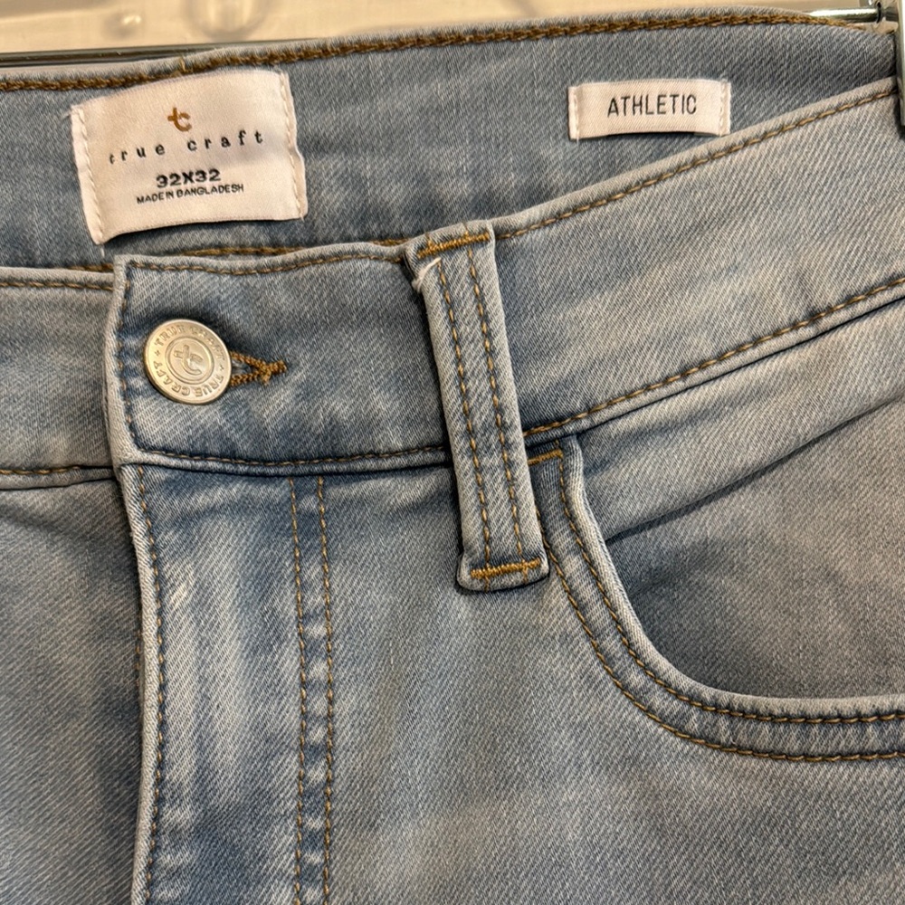 True Craft Men’s Light Blue Denim Jeans - Picture 2 of 5
